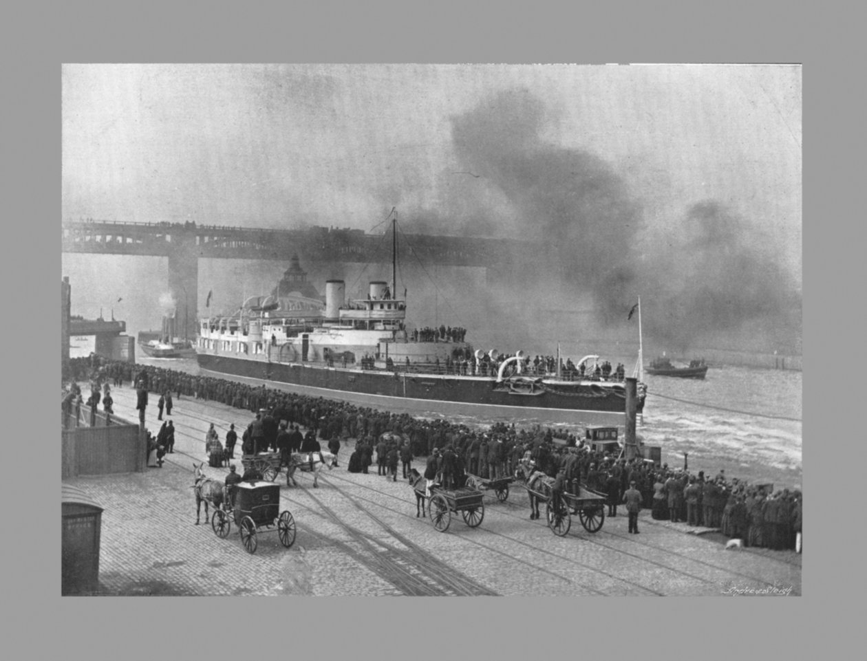 HMS Victoria w Newcastle-On-Tyne, c1887 autorstwa M. Aunty