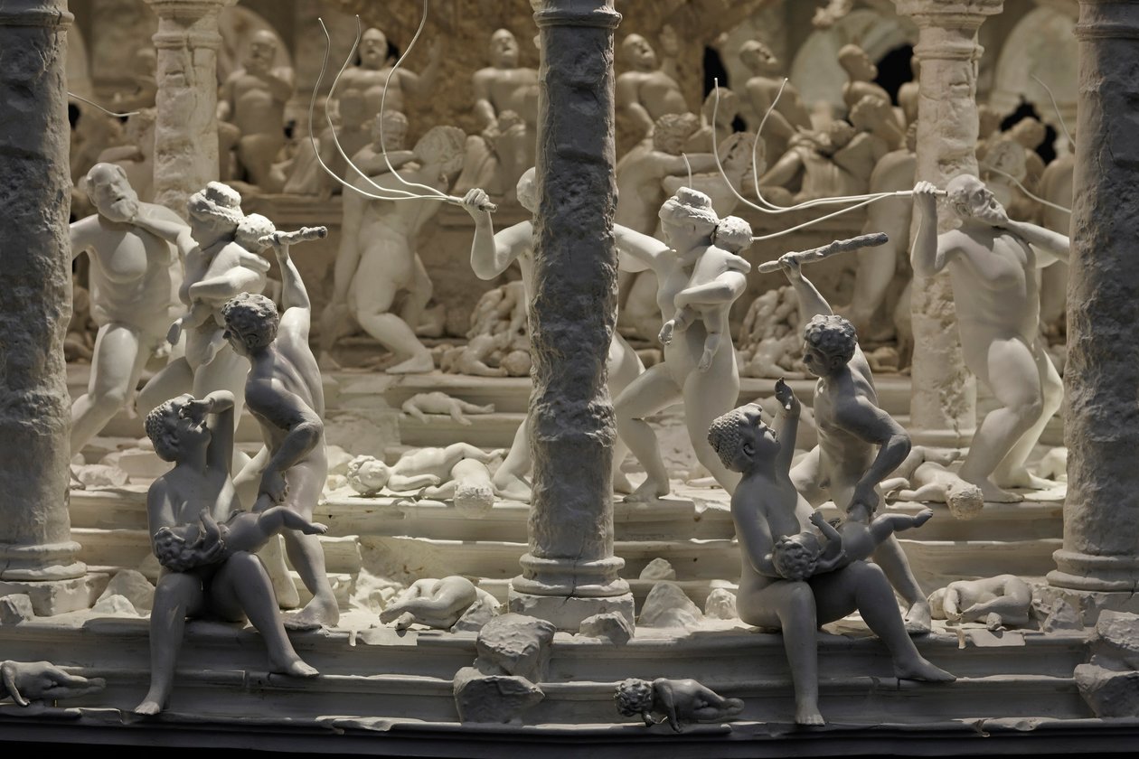 All Things Fall, 2014 (stal, aluminium, gips, żywica, oświetlenie LED, silnik) autorstwa Mat Collishaw