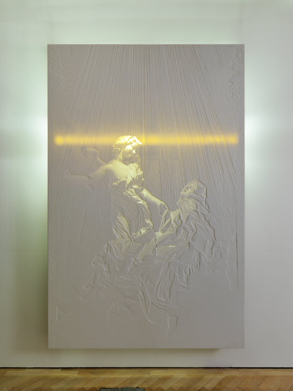 Superveillance, 2010 (Corian, akryl, stal, światła, obwody elektryczne) autorstwa Mat Collishaw