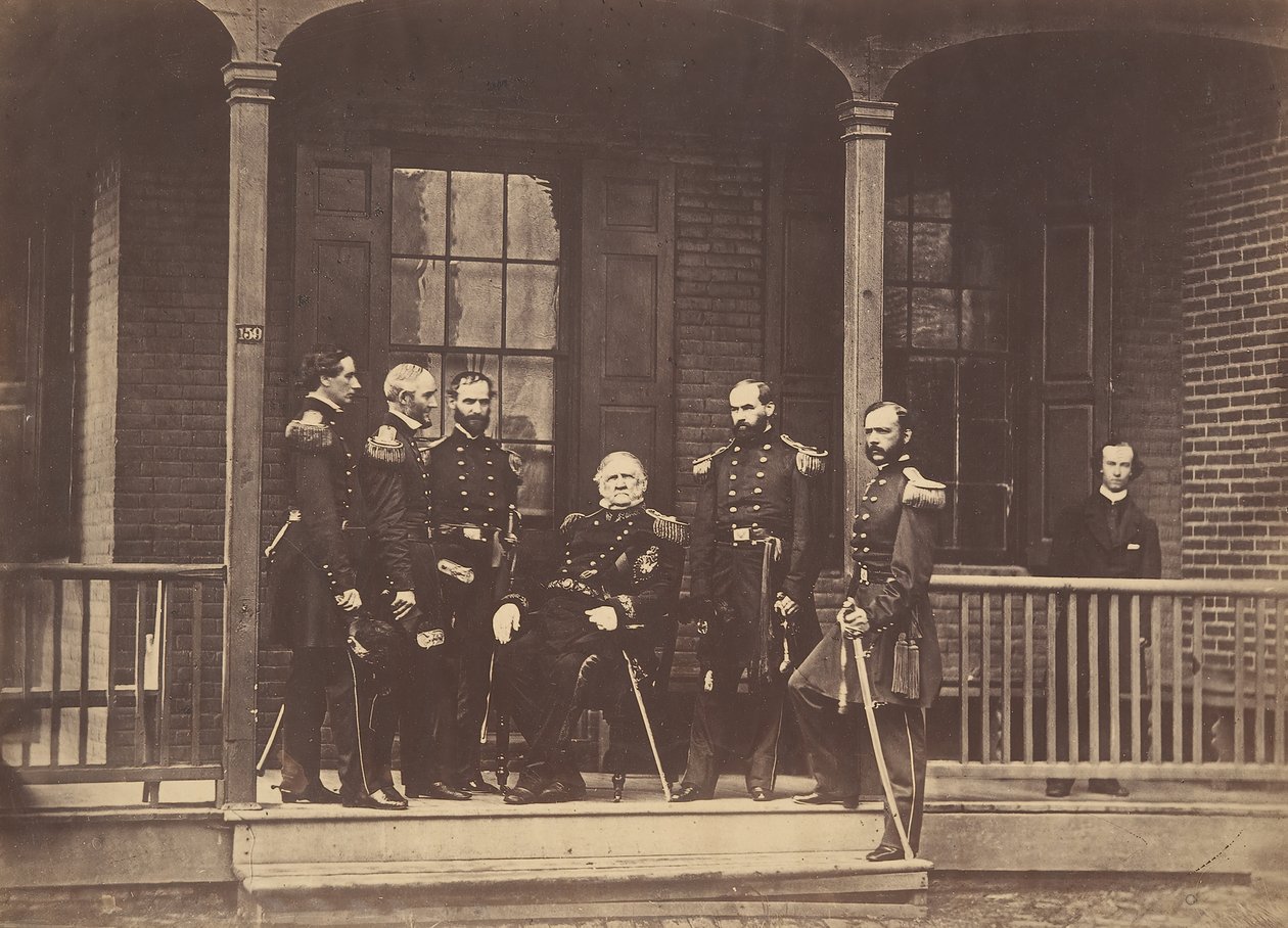 Generał porucznik Scott, naczelny dowódca armii amerykańskiej i sztab, 6 września 1861 r. autorstwa Mathew Brady