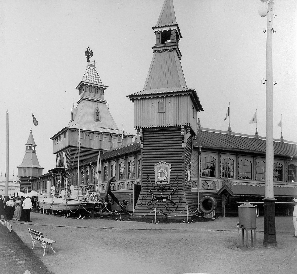 Naval Corner, Wystawa Ogólnorosyjska, Niżny Nowogród, Rosja, 1896. autorstwa Maxim Dmitriev