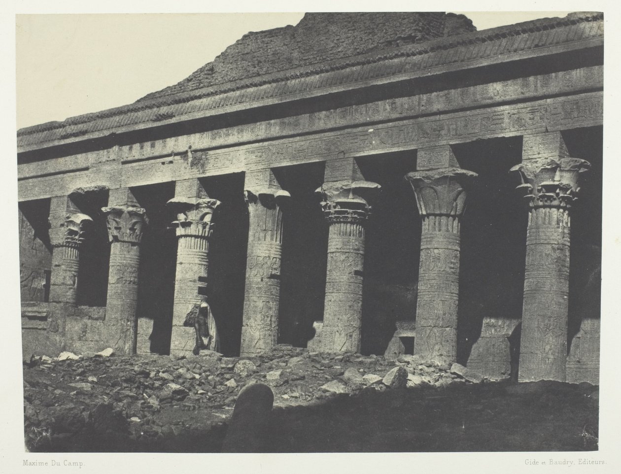Wielka Świątynia Izydy w Filoe, Galerie Orientale; Nubia, płyta 73 z albumu "Egypte, Nubie, Palestine et Syrie" (1852) autorstwa Maxime Du Camp