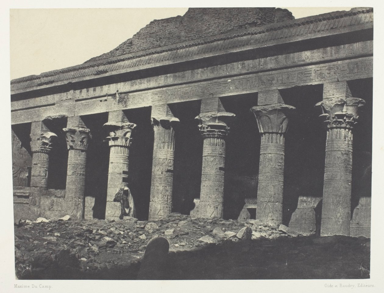 Wielka Świątynia Izydy w Filoe, Galerie Orientale; Nubia, płyta 73 z albumu "Egypte, Nubie, Palestine et Syrie" (1852) autorstwa Maxime Du Camp