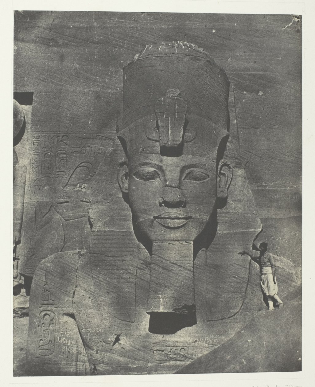Ibsamboul, Colosse Médial (Enfoui) du Spéos de Phrè Nubie, Palestine et Syrie, płyta 106 z albumu "Egypte, Nubie, Palestine et Syrie" (1852) autorstwa Maxime Du Camp