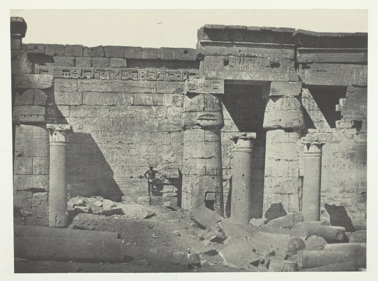 Medinet-Habou, Perystyl Pałacu Ramzesa-Meiamouna, Teby, 184951, wydrukowany 1852. autorstwa Maxime Du Camp