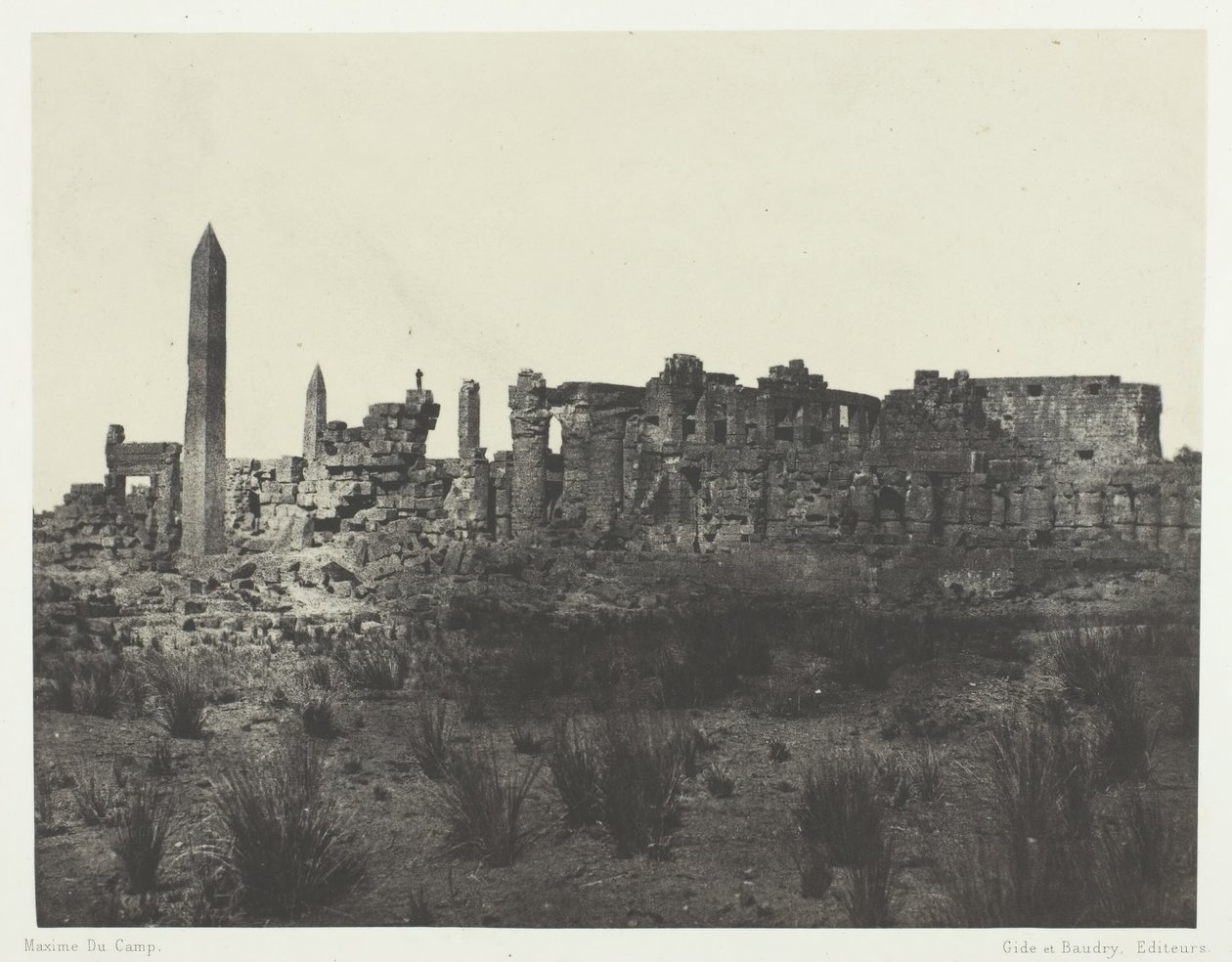 Pałac Karnak, Widok ogólny ruin, Zabrany na północ, Teby, 184951, wydrukowany 1852. autorstwa Maxime Du Camp