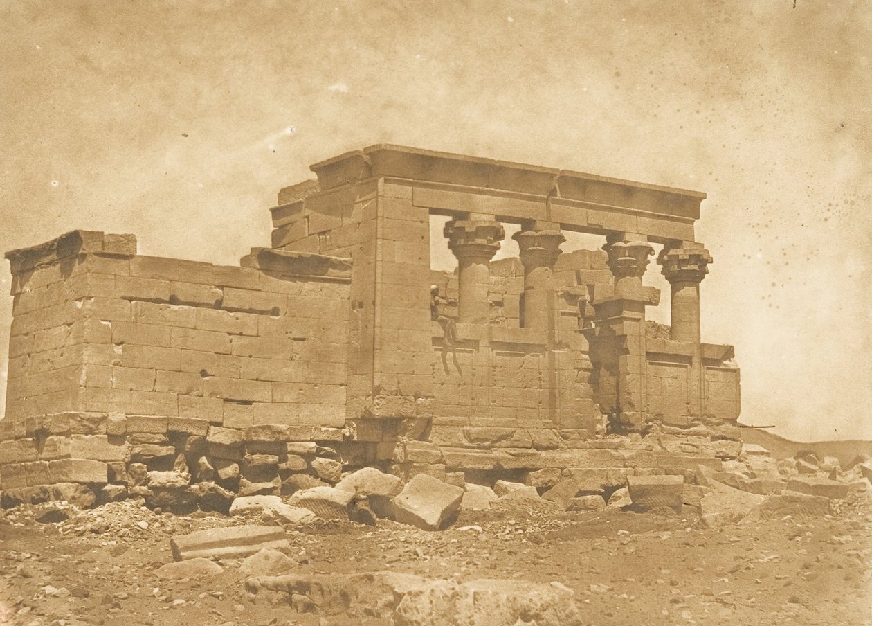 Pronaos ze świątyni Déboude Parembole, 10 kwietnia 1850. autorstwa Maxime Du Camp