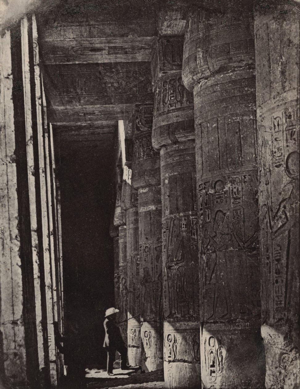 Teby, Medinet Habu, galerie pałacowe autorstwa Maxime Du Camp