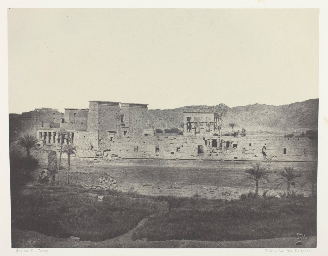 Widok z wyspy Beghé, zachód, Philoe; Nubia, płyta 68 z albumu "Egypte, Nubie, Palestine et Syrie" (1852) autorstwa Maxime Du Camp