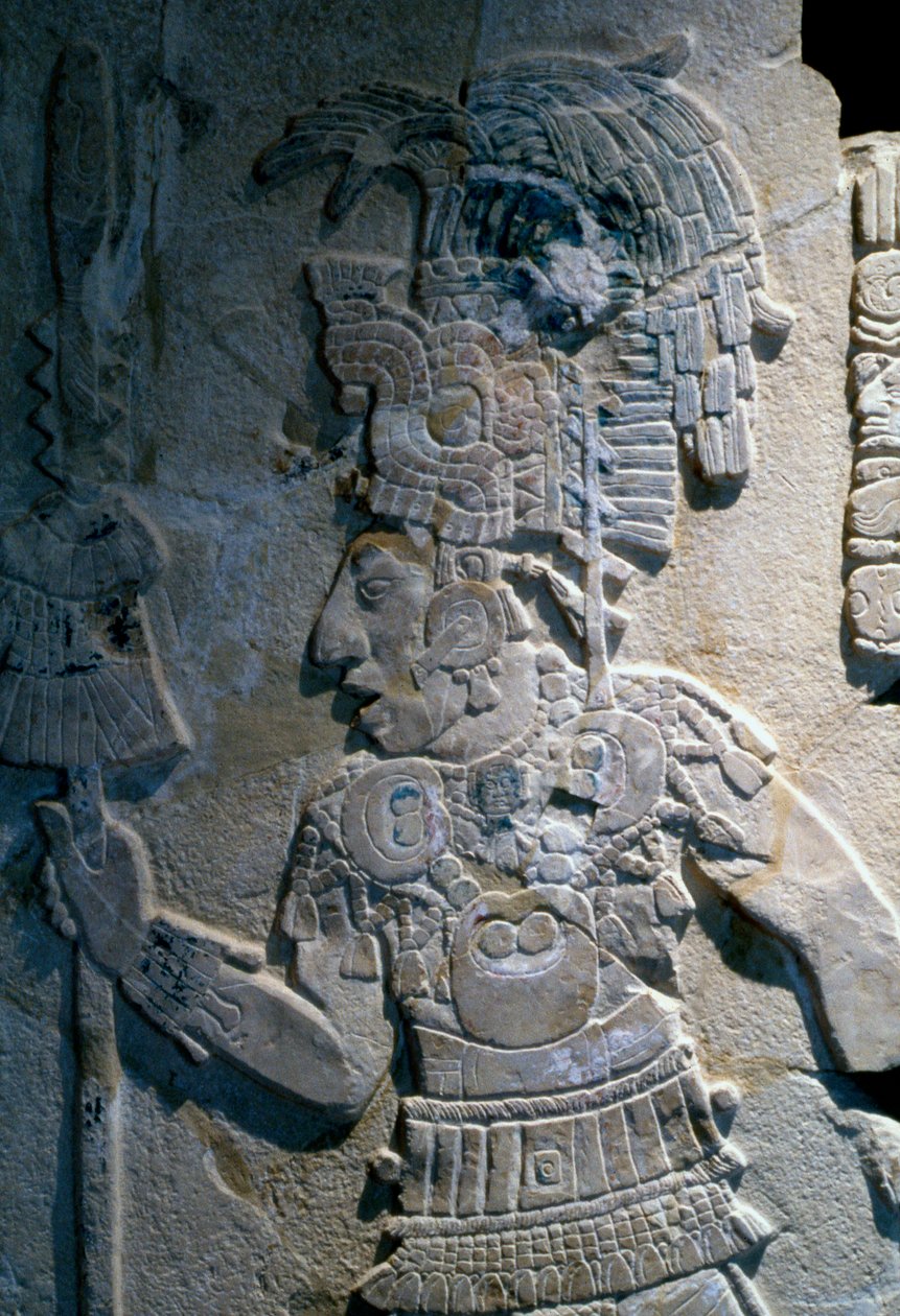 Niski relief przedstawiający zdobycie Bolon Yoop przez Kan Bahlam II, ze Świątyni XVII, Palenque, 695 r. n.e. autorstwa Mayan