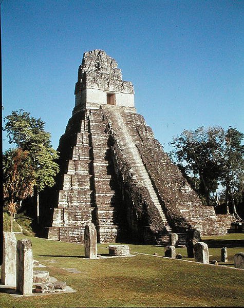 Świątynia Jaguara (Świątynia 1) Późny okres klasyczny ok. 600-900 autorstwa Mayan