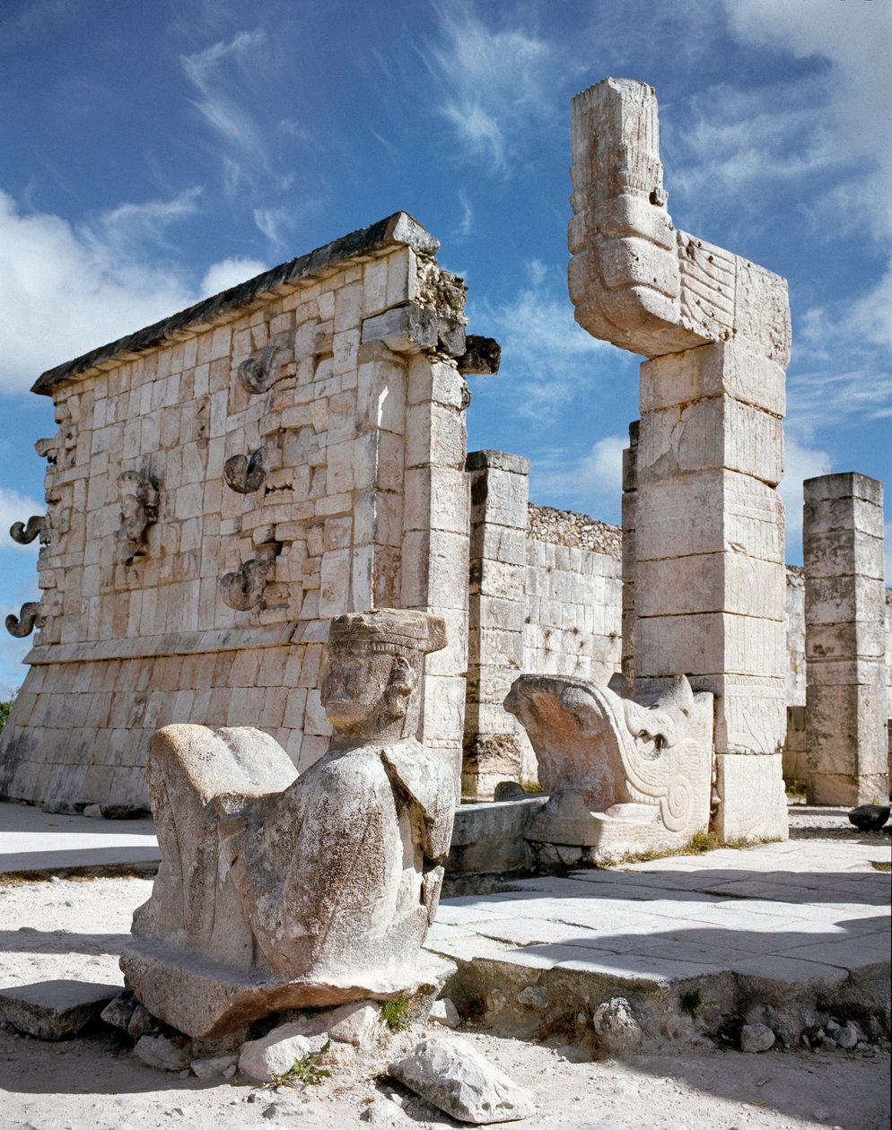 Wejście do świątyni wojowników, 750-1200 autorstwa Mayan