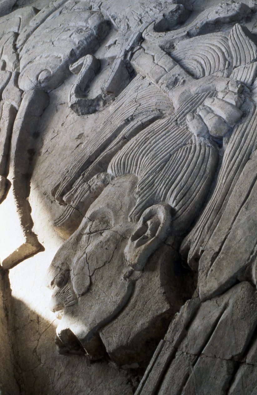 Płaskorzeźba na piramidzie, okres późnoklasyczny (600-900 n.e.) (stiuk) autorstwa Mayan