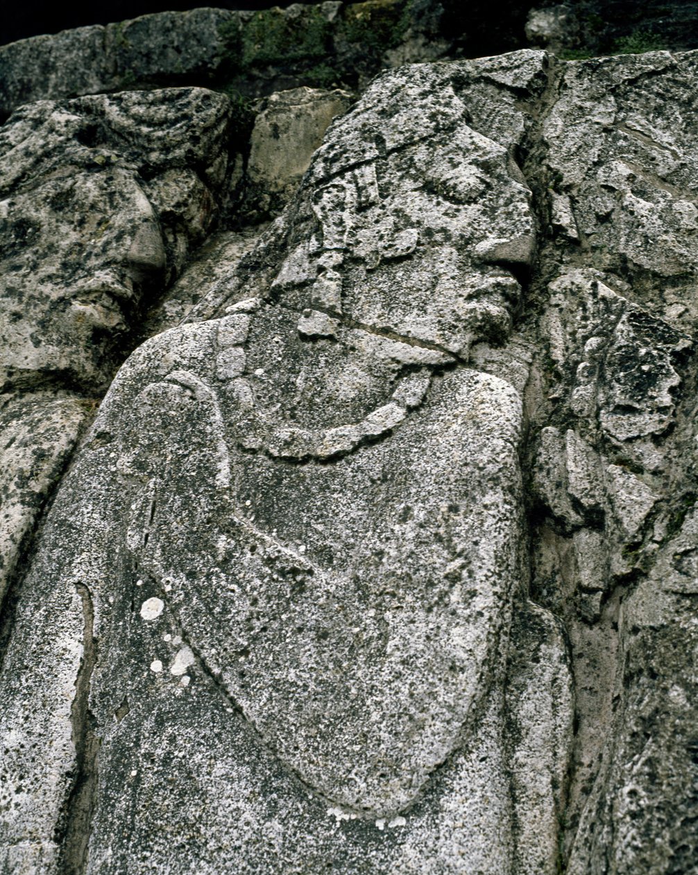 Stela w domu A, patio 2 w pałacu autorstwa Mayan