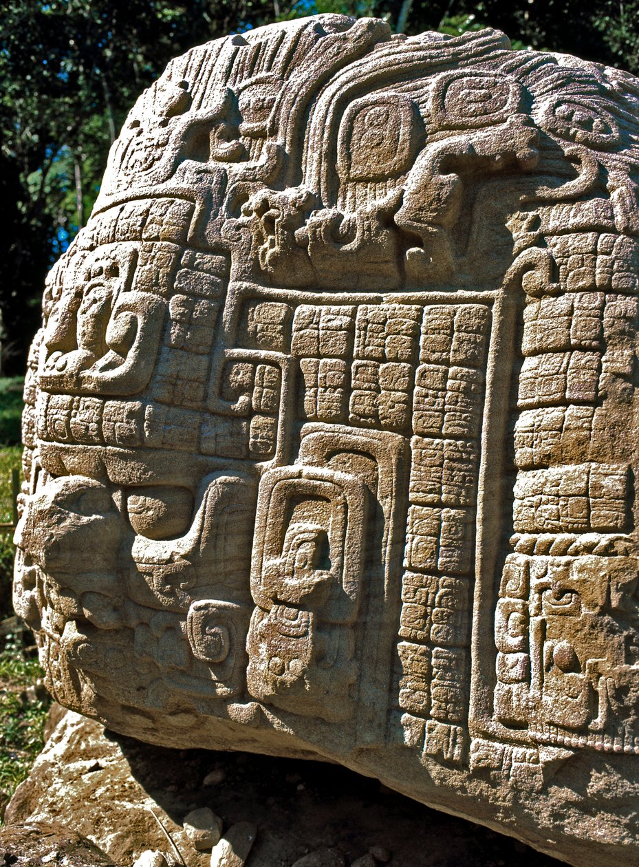 Ołtarz zoomorficzny P autorstwa Mayan