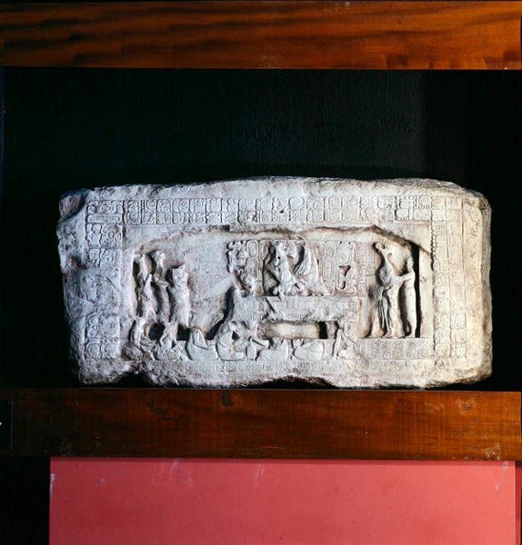 Nadproże 3 z Piedras Negras, Peten, Gwatemala, późny okres klasyczny (600-900 ne) (kamień) autorstwa Mayan Mayan