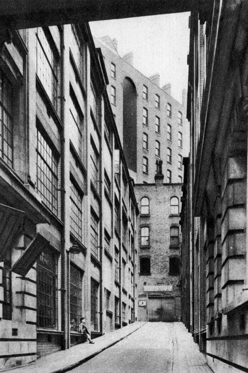 Newcastle Street, Londyn, 1926-1927. autorstwa McLeish