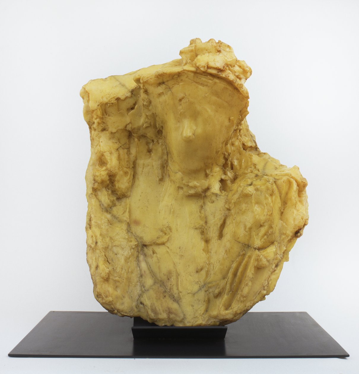 pani z welonem autorstwa Medardo Rosso