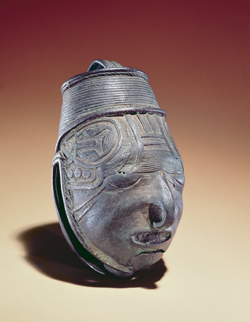 Dzwon z zachodniego wybrzeża Meksyku, późny okres postklasyczny, ok. 1200-1550 ne (miedź) autorstwa Mesoamerican