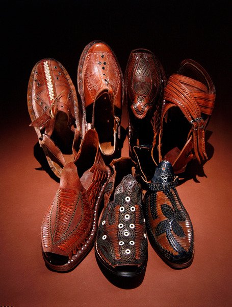 Buty (skórzane) autorstwa Mexican School