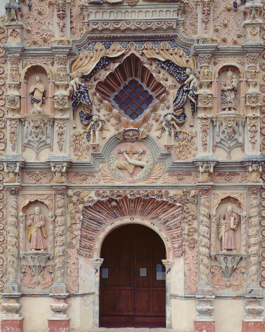 Fasada franciszkańskiego kościoła misyjnego św. Franciszka, 1754-62 autorstwa Mexican School