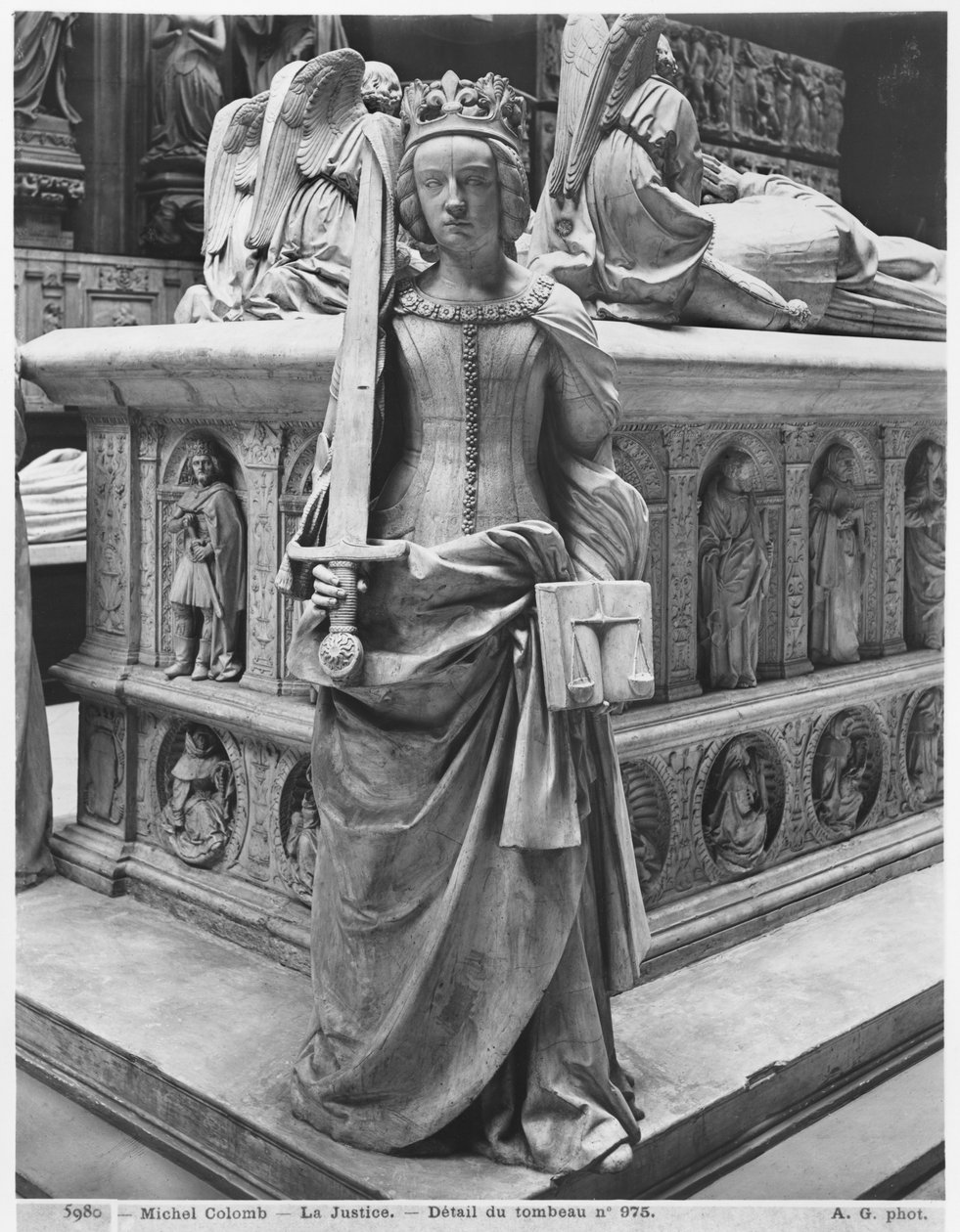 Nantes, katedra św. Piotra i Pawła, grobowiec Franciszka II, księcia Bretanii i Małgorzaty z Foix, detal Sprawiedliwości, 1502-07 odlew gipsowy z marmuru zdjęcie bw autorstwa Michel Colombe