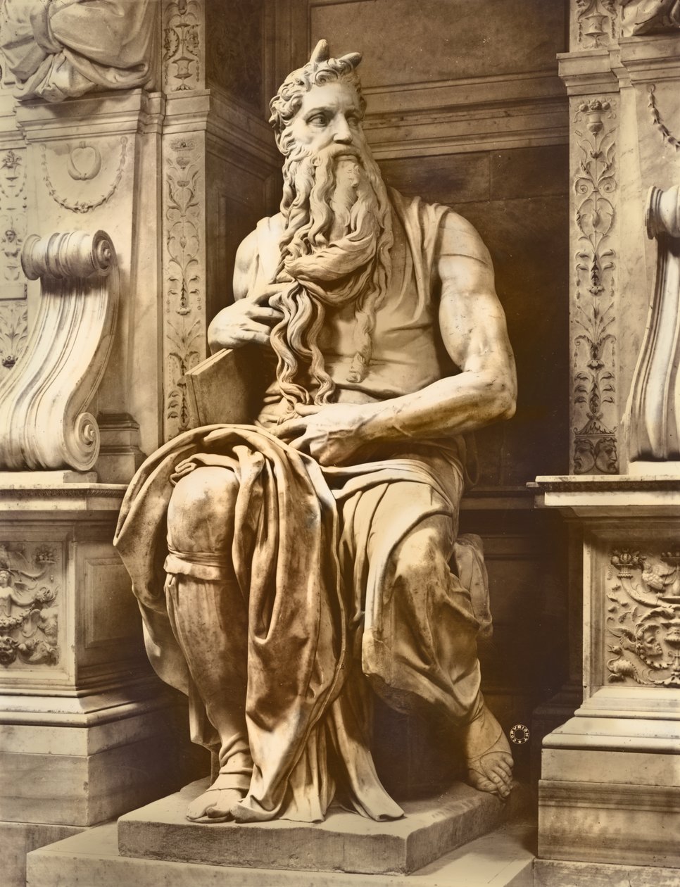 Grób papieża Juliusza II 1453-1513 fragment Mojżesza, 1513-16 marmur autorstwa Michelangelo Buonarroti