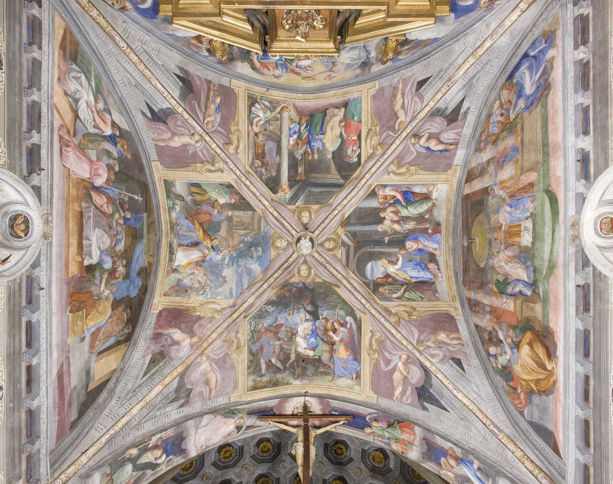 Sklepienie prezbiterium ze scenami z życia Matki Boskiej (fresk) autorstwa Michelangelo Carminati
