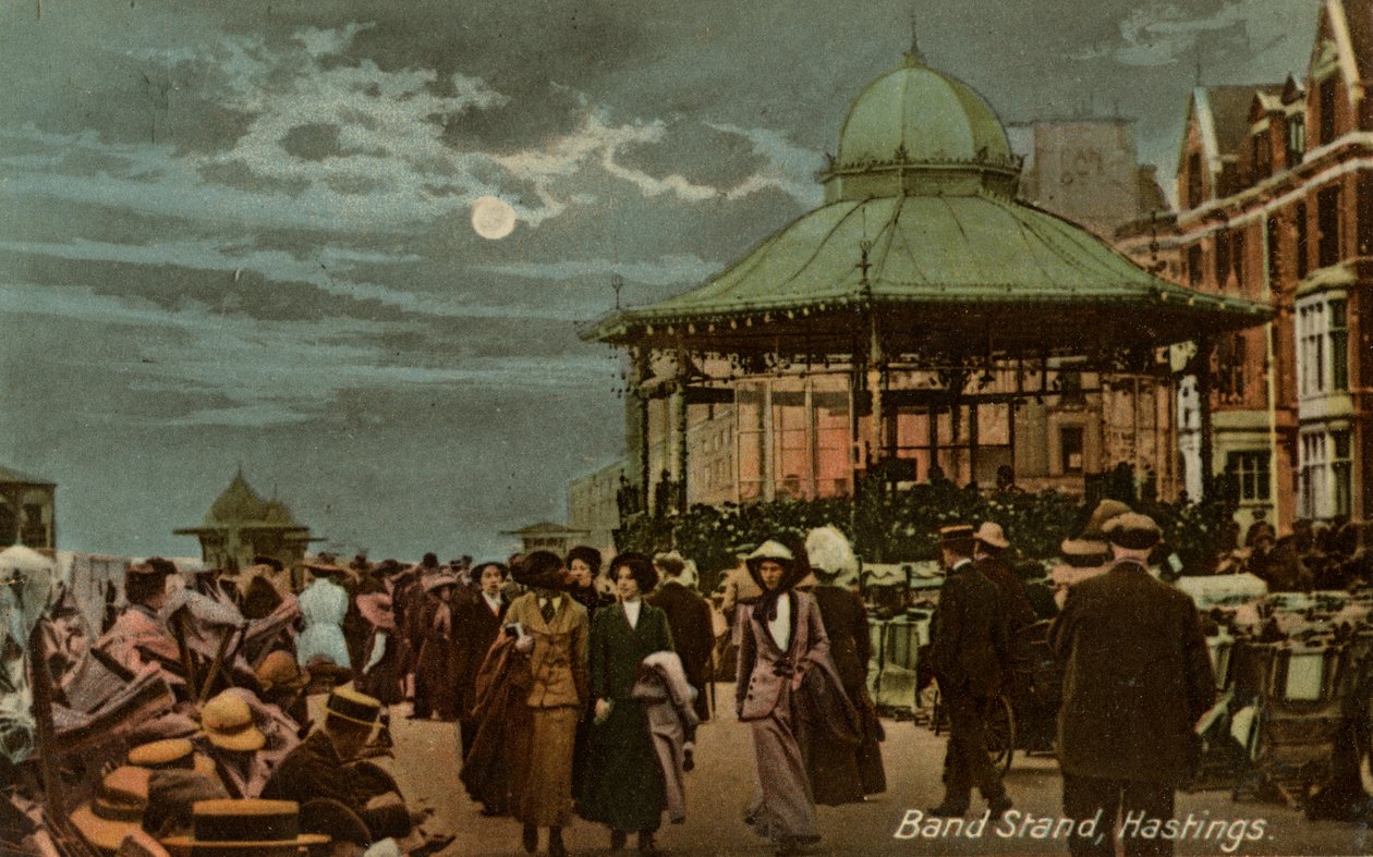 Stojak na orkiestrę, Hastings, Sussex, c1914. autorstwa Milton