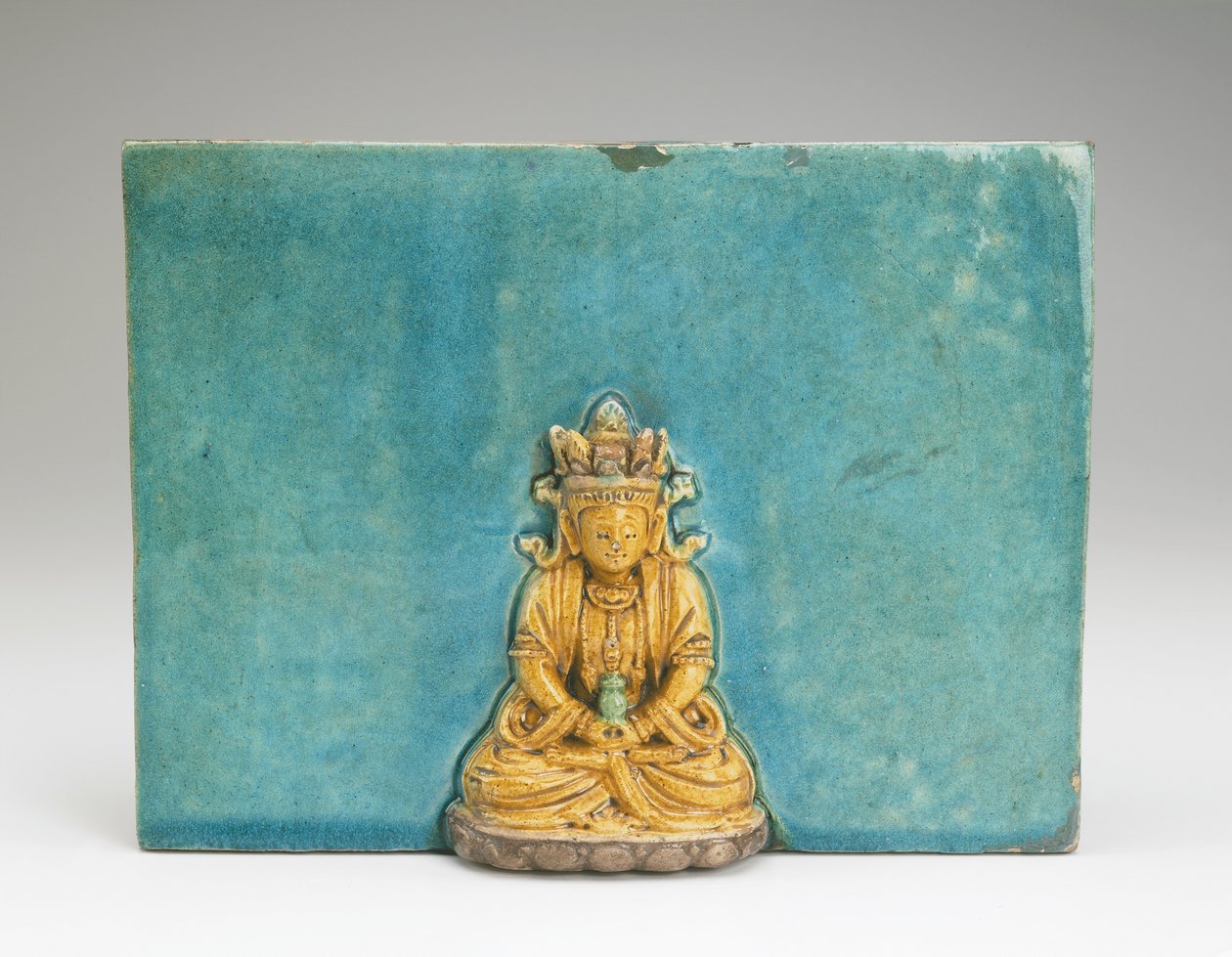 Płytka z figurą Buddy Amitabhy (ceramiczna) autorstwa Ming Dynasty Chinese School