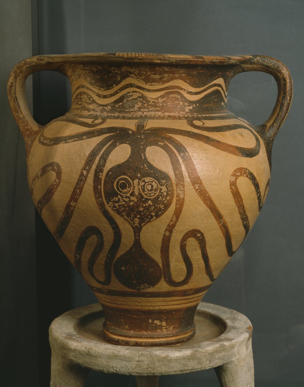 Krater z wzorem ośmiornicy, z Ligortynos, Messara, Kreta, późny okres minojski III A - III B, ok. 1400-1200 pne (ceramika malowana) autorstwa Minoan