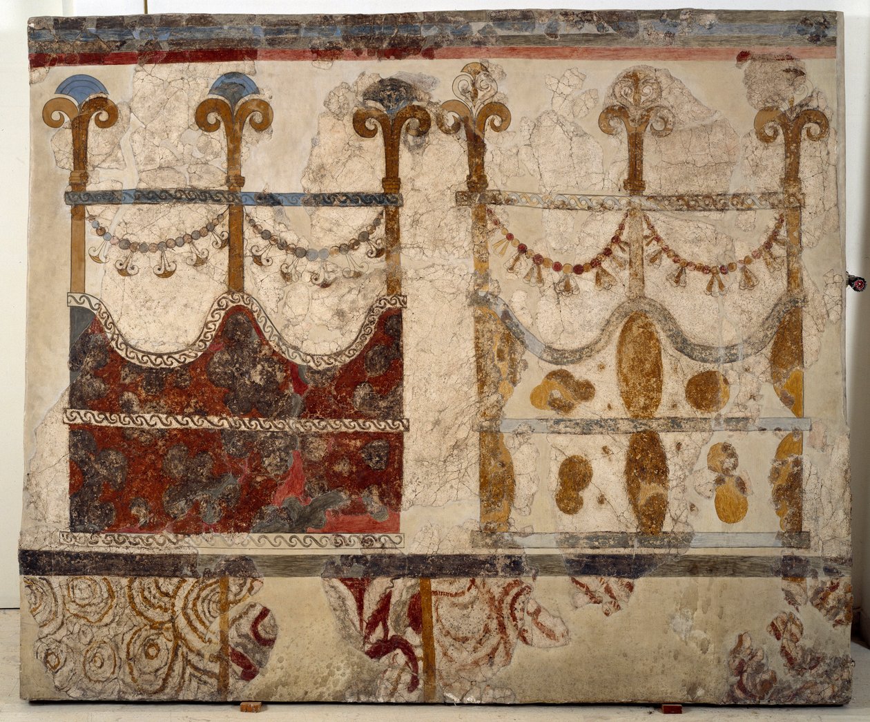 Cywilizacja minojska: reprezentacja dwóch portali (Ikria). Fresk z lustralnego basenu budynku Xeste 3 w Akrotiri (Thera), Santorini autorstwa Minoan