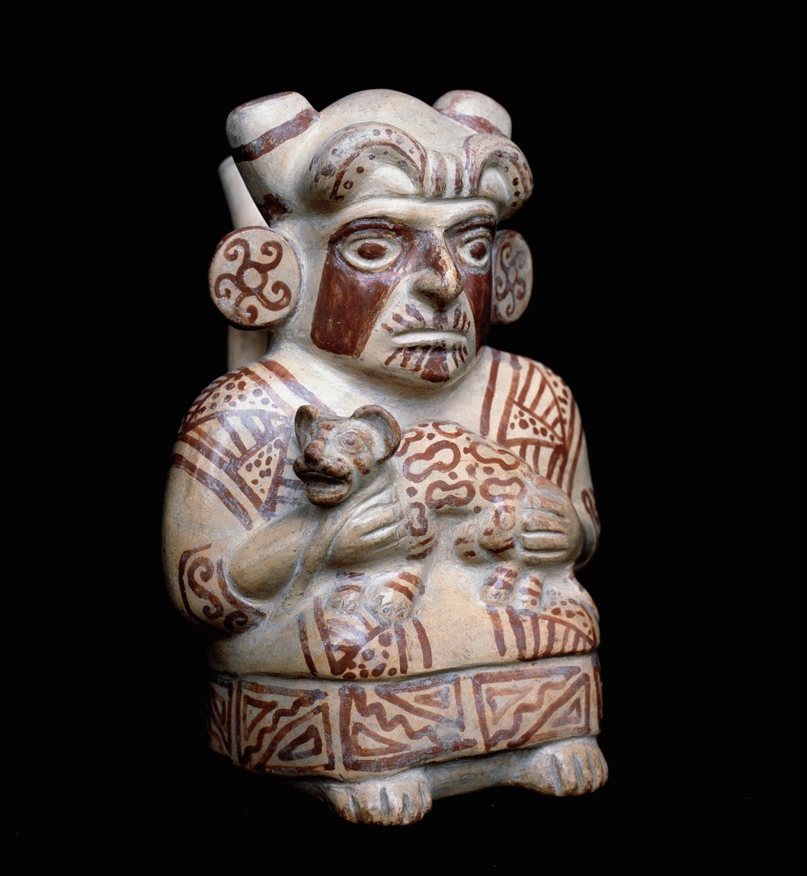 Sztuka przedkolumbijska, cywilizacja moche (brzydka, mocchica): wódz Mochica z kotem w ramionach. Wazon z gliny antropomorficznej. 200 pne-700 ne. Lima, Narodowe Muzeum Antropologii i Archeologii, Peru autorstwa Moche Moche