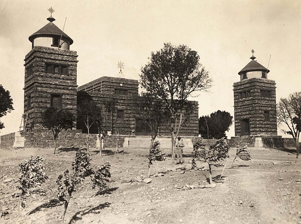 „Budowanie imperium” w epoce faszystowskiej: Kościół abisyński, 09.05.1936 (zdjęcie czarno-białe) autorstwa Modestino Baldinetti