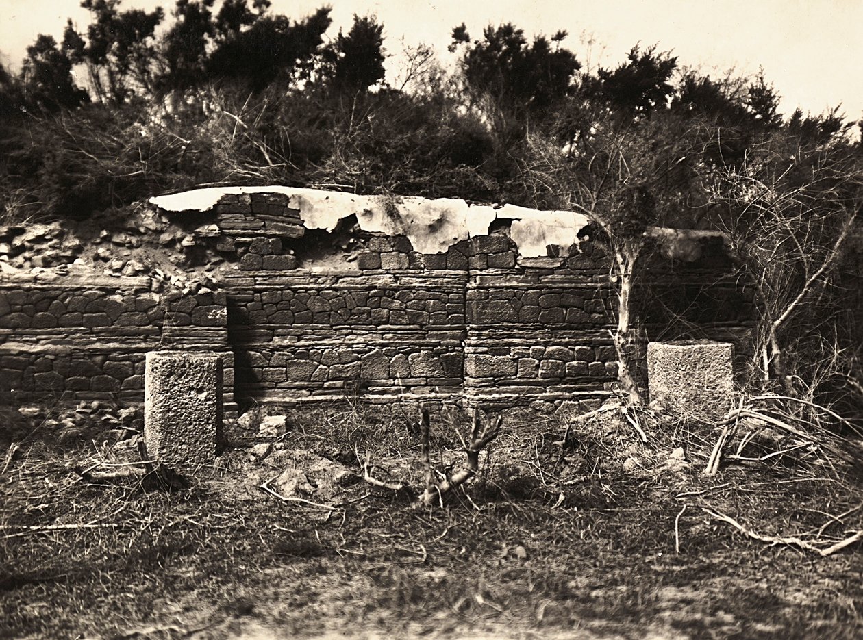 Budowanie imperium w epoce faszystowskiej: ruiny Aksum w Adulis, 09.05.1936 (zdjęcie czarno-białe) autorstwa Modestino Baldinetti