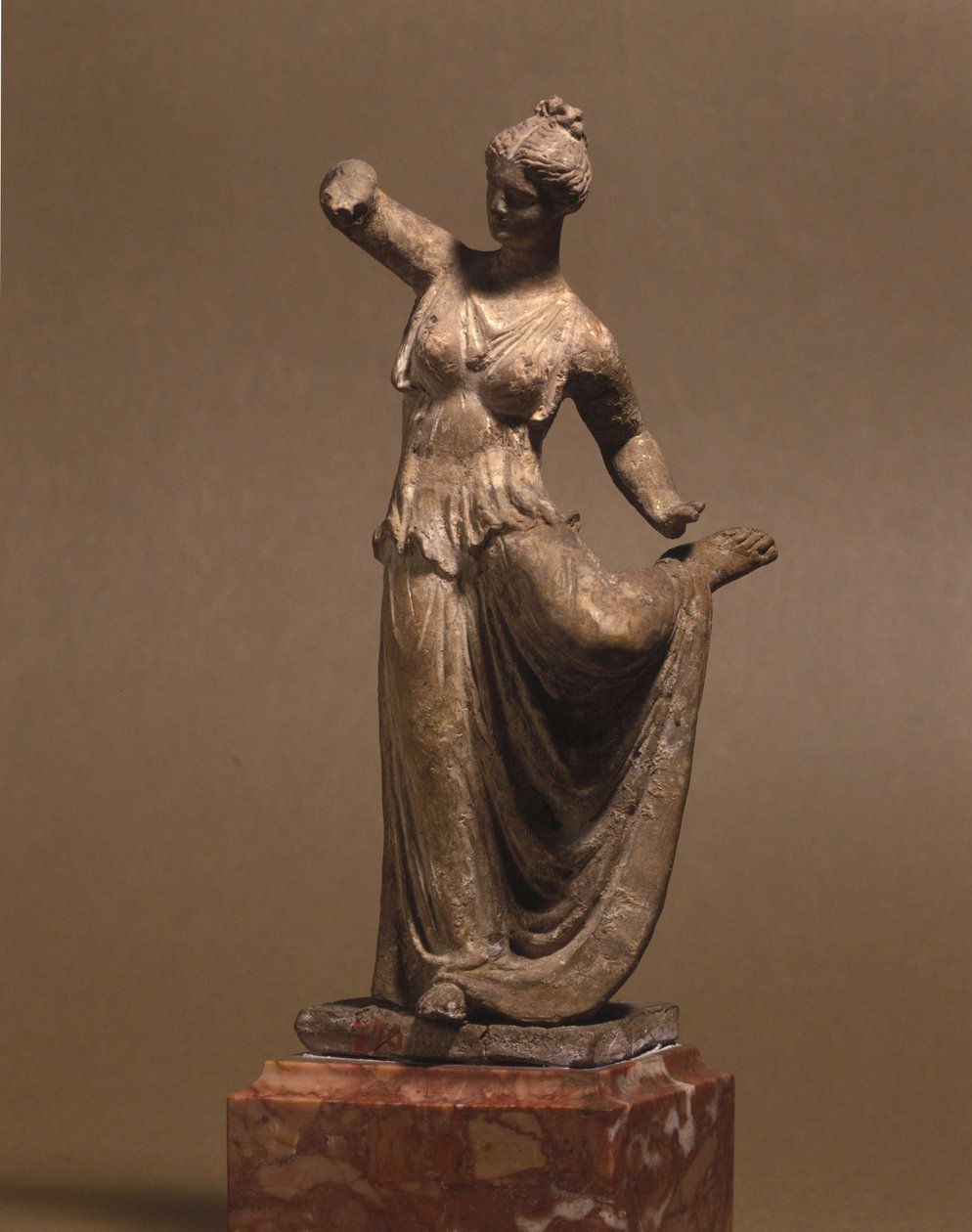Cywilizacja mykeńska: tancerka Tanagry, III wiek p.n.e., Museo della Scala, Mediolan autorstwa Mycenaean Mycenaean