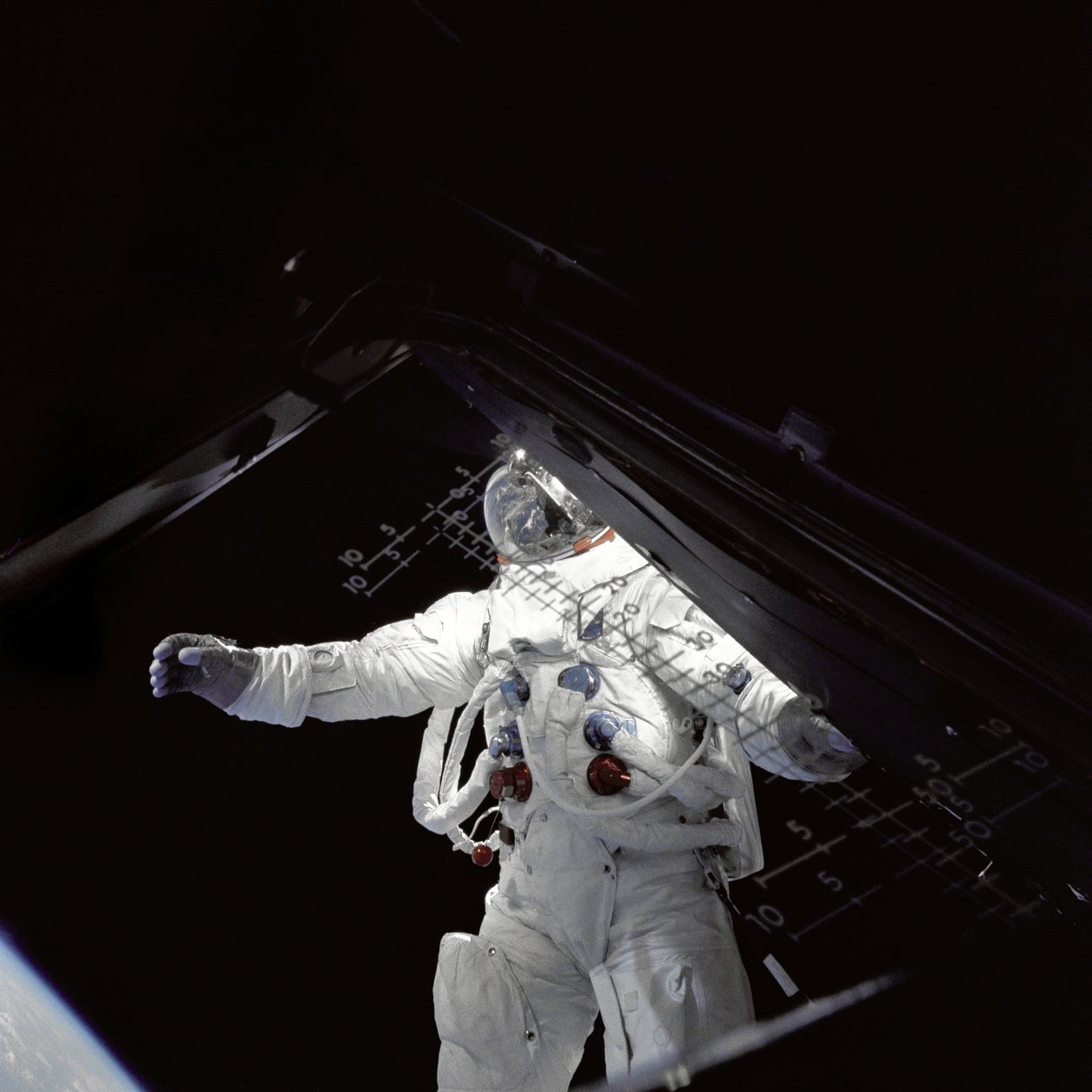 Apollo 9 - NASA, 1969. autorstwa NASA Images