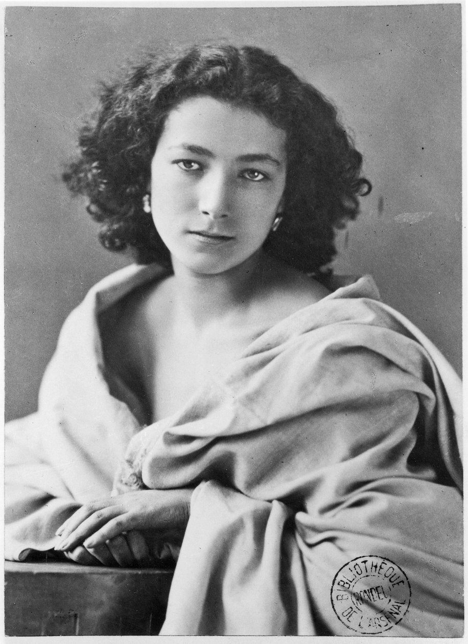 Sarah Bernhardt (1844-1923) w kostiumie, ok. 1860 autorstwa Nadar
