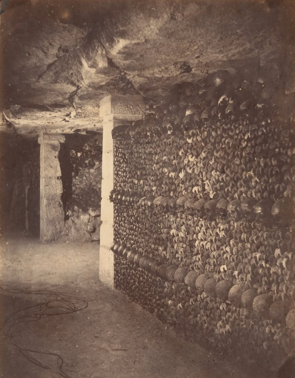 Katakumby, Paryż, kwiecień 1862. autorstwa Nadar