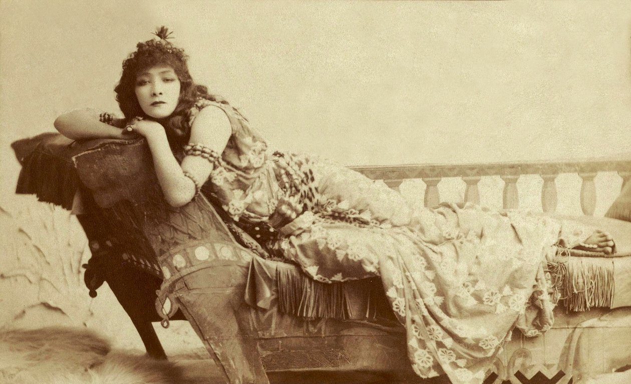 Portret Sarah Bernhardt jako Kleopatry, 1891 autorstwa Napoleon Sarony