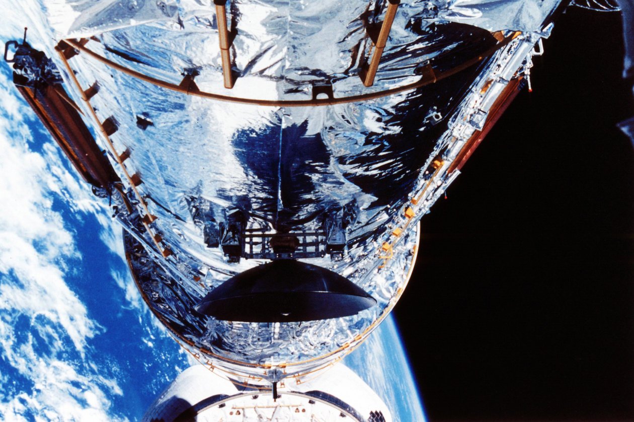 Kosmiczny teleskop Hubble. Zdjęcie NASA. autorstwa National Aeronautics and Space Administration National Aeronautics and Space Administration