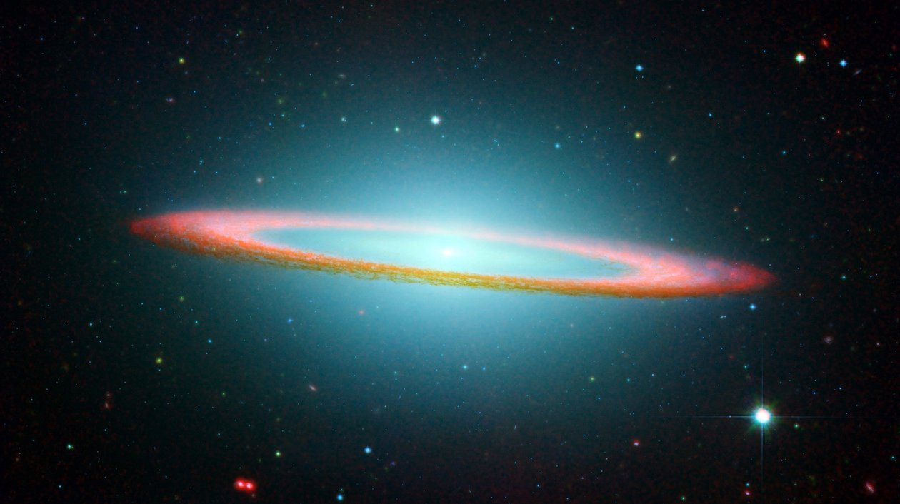 Część Galaktyki Sombrero w podczerwieni ukazująca unoszący się pierścień. Kredyt NASA. Nauka Astronomia autorstwa National Aeronautics and Space Administration National Aeronautics and Space Administration