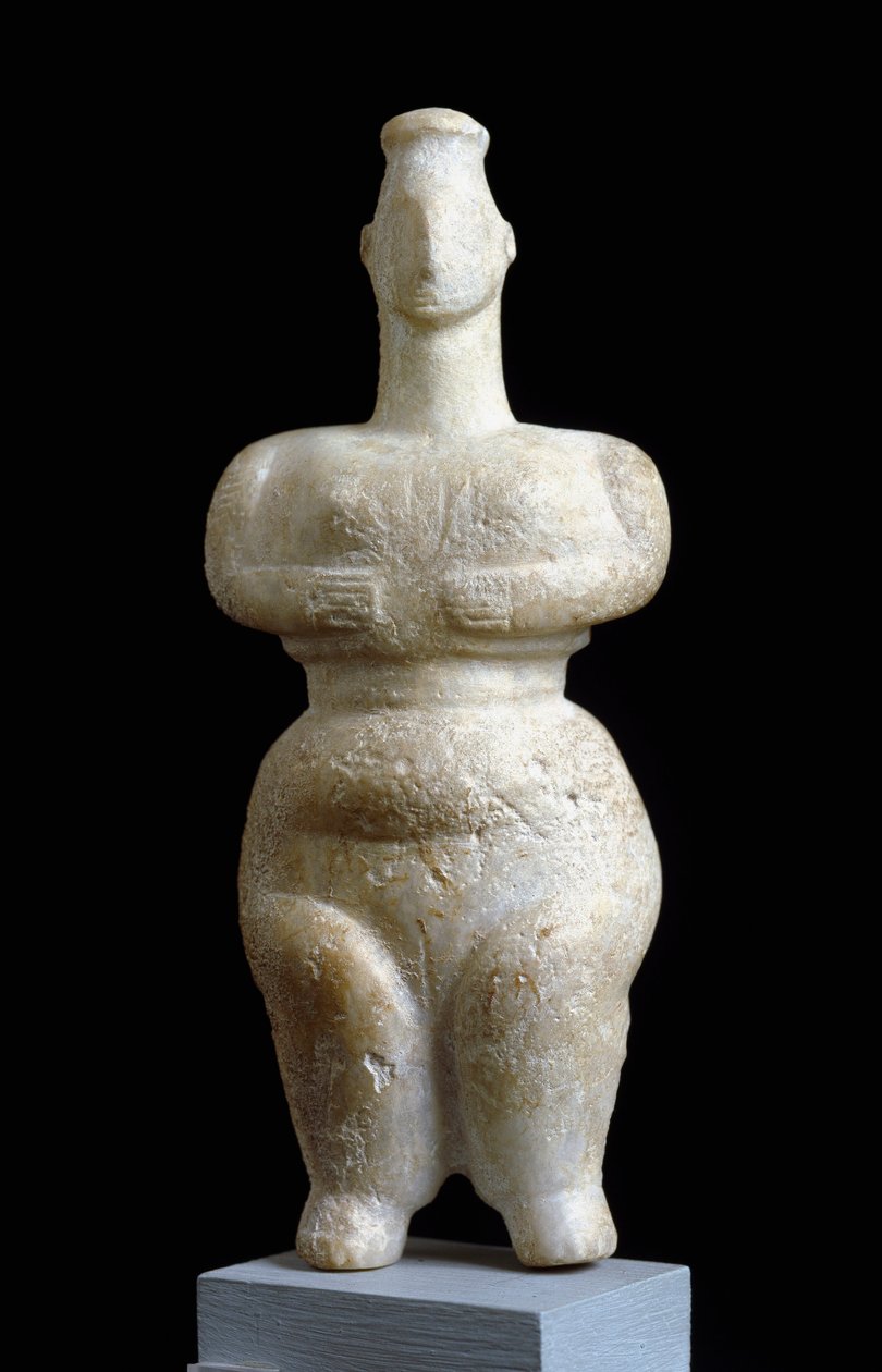 Sztuka grecka: „”żeńska statuetka Sparty”””Rzeźba z marmuru. Ateny, Narodowe Muzeum Archeologiczne - Idol żeński ze Sparty - Rzeźba z marmuru, okres neolitu, 6000-5000 pne - Narodowe Muzeum Archeologiczne, Ateny, Grecja autorstwa Neolithic Neolithic