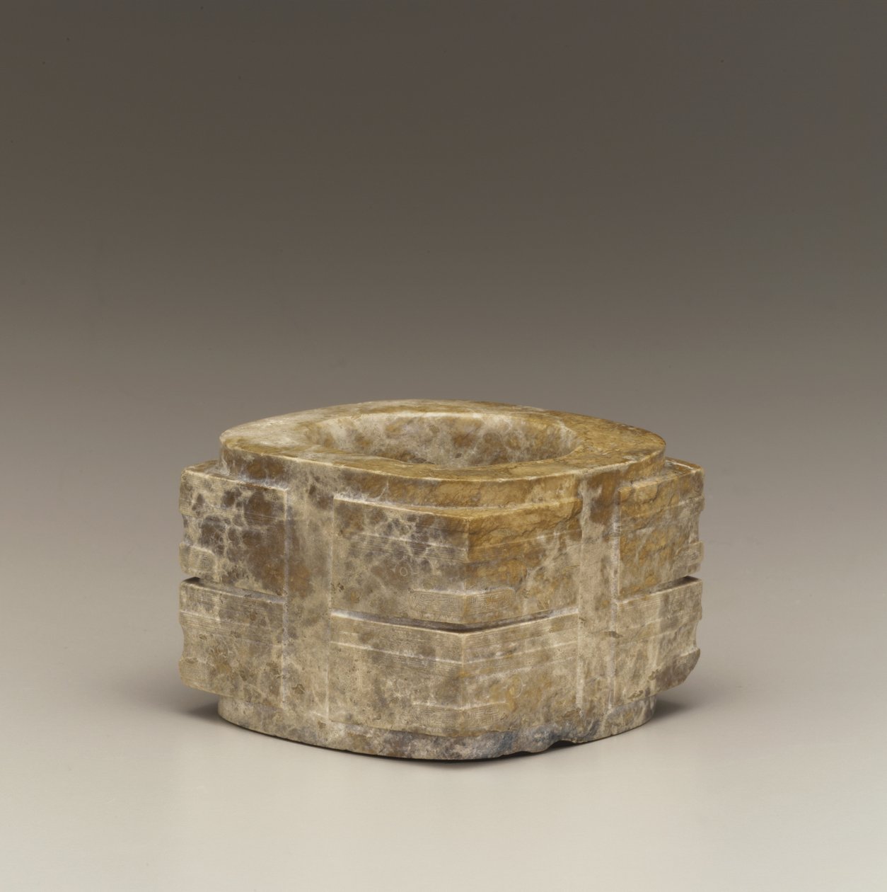 Short tube (cong) Lake Tai region, Liangzhu culture, 3300-2250 BC (jade) autorstwa Neolithic Period Chinese School