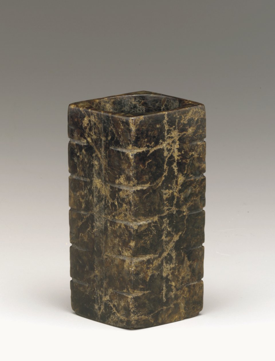 Tall tube (cong) Lake Tai region, Liangzhu culture, 3300-2250 BC (jade) autorstwa Neolithic Period Chinese School