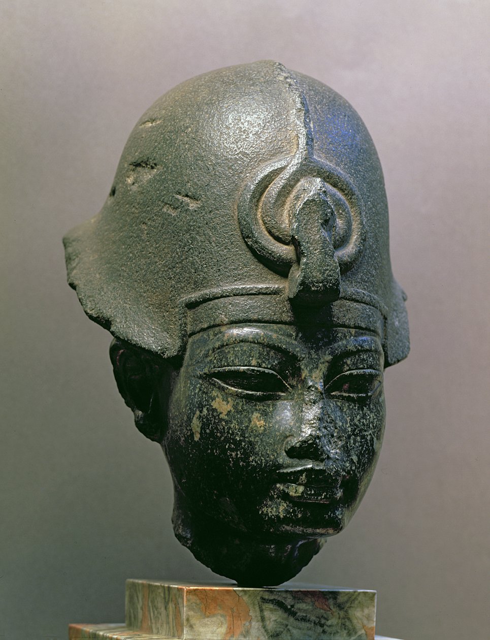 Głowa Amenofisa III (dioryt) autorstwa New Kingdom Egyptian