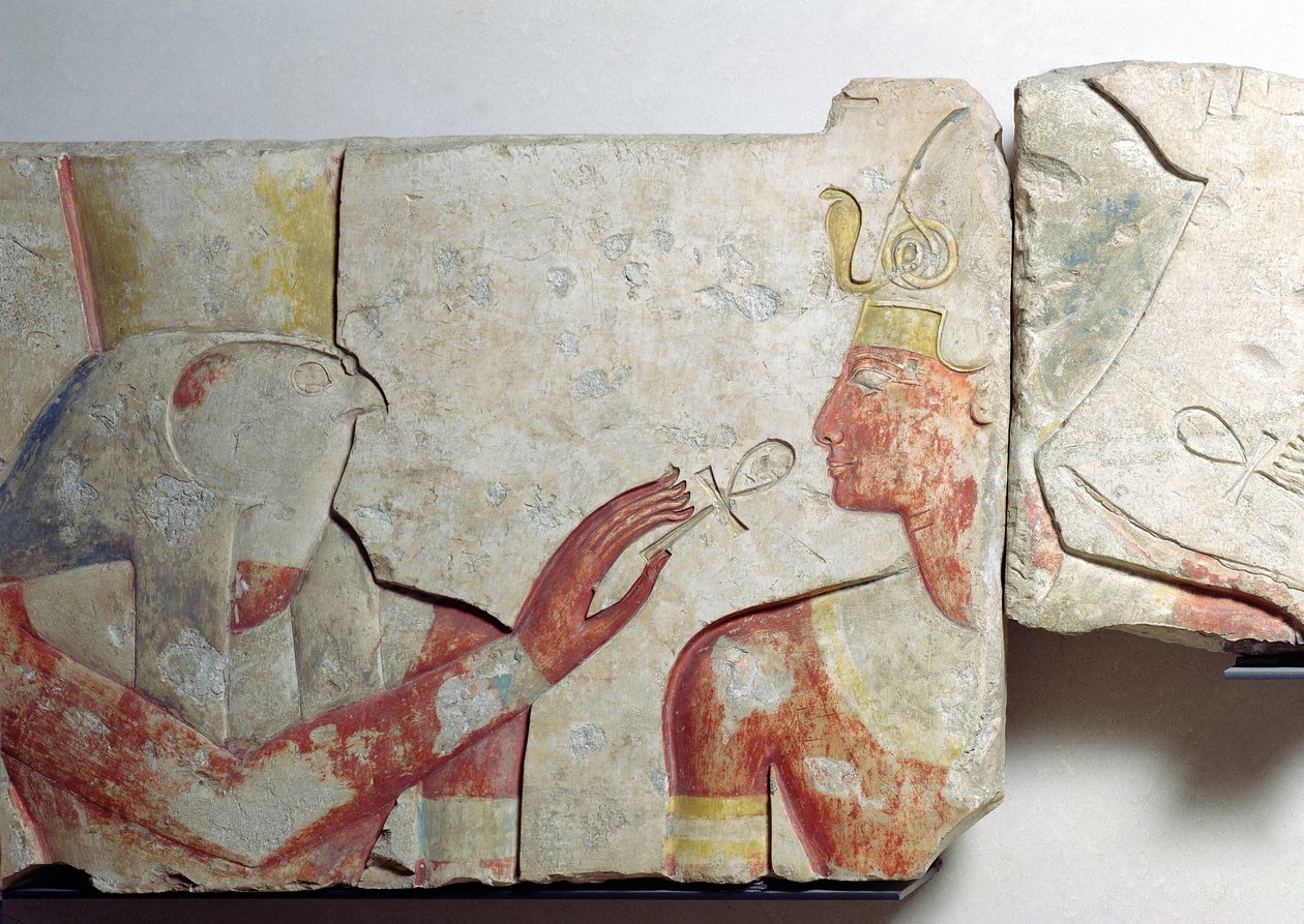Spotkanie faraona i Horusa, fragment fryzu przedstawiający Ramzesa II (1298-32 pne) wśród bogów, z Abydos, ok. 1275 pne (malowany kamień) autorstwa New Kingdom Egyptian