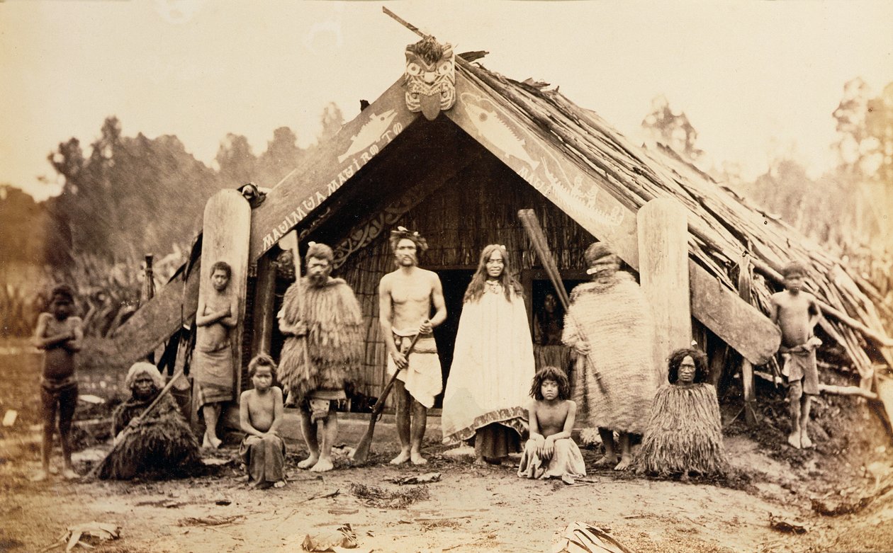 Rodzina Maorysów, Nowa Zelandia, ok. 1880 (odbitka albumowa) autorstwa New Zealander Photographer