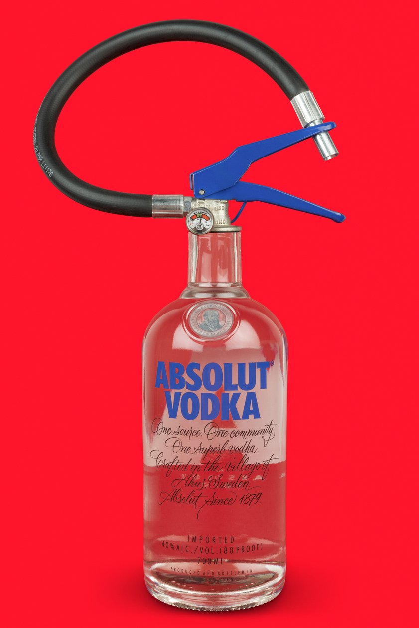 Addictions (Vodka Edition), 2020 (zdjęcie) autorstwa Niccolò Fioriti