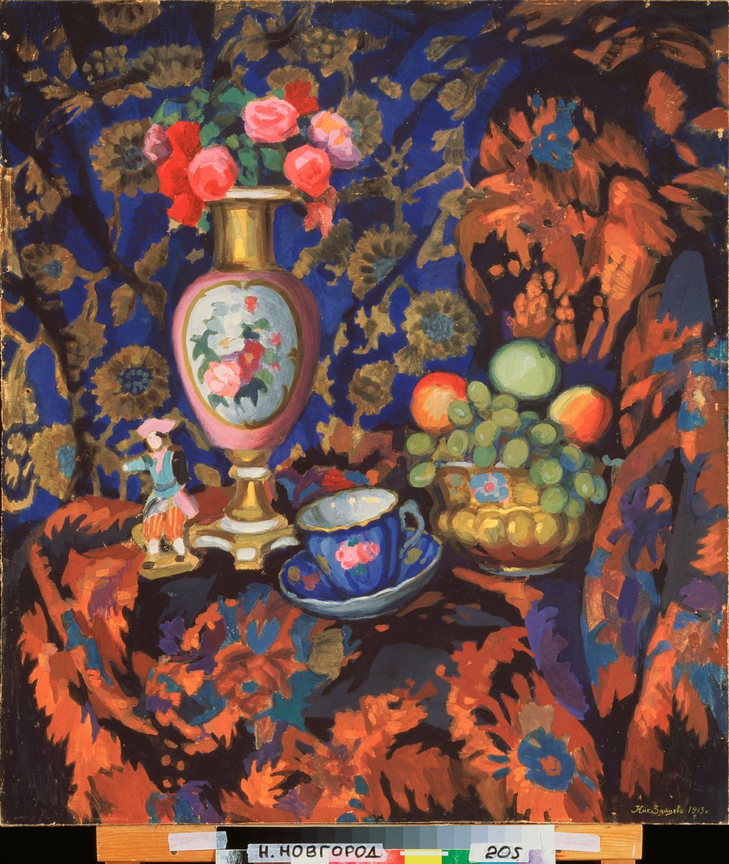 Martwa natura z porcelaną i kwiatami - praca Nikołaja Siemionowicza Zajcewa (1885-1938), tempera na tekturze autorstwa Nikolai Semyonovich Zaytsev
